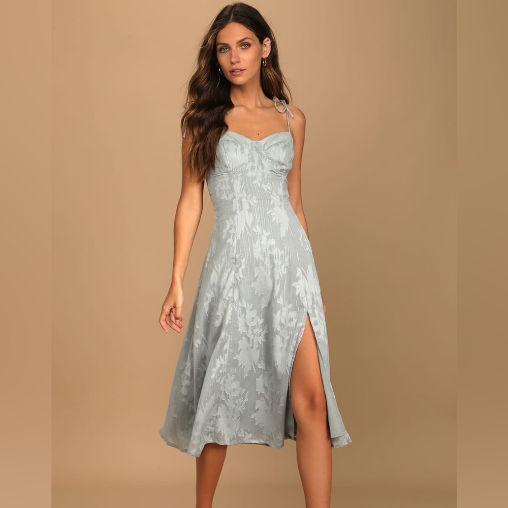 NWT Lulu’s Loveliest Looks Dusty Blue Floral Jacquard Tie-Strap Midi Dress XL